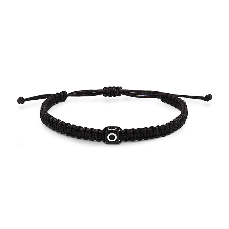 Benutzerdefiniertes Buchstabenarmband