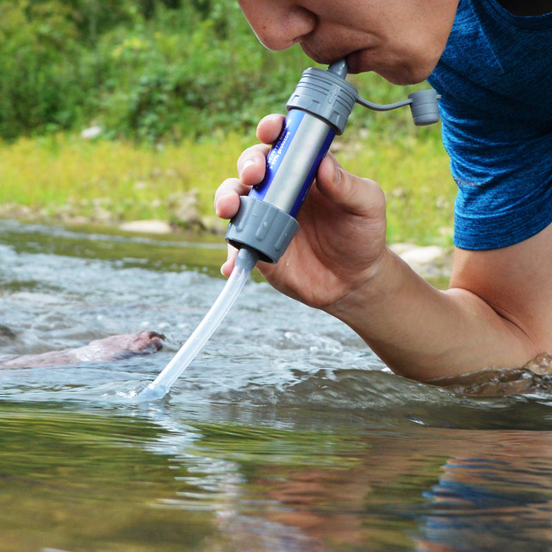 Tragbarer Wasserfilter für Camping